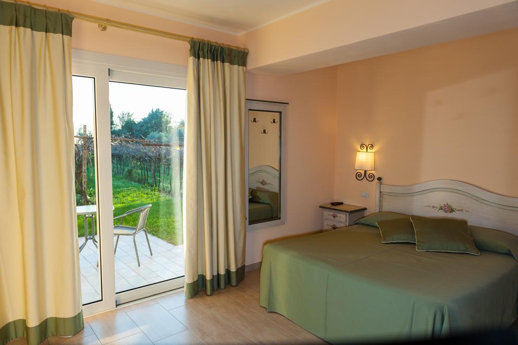 Agriturismo Il Grappolo Lazise Exterior photo